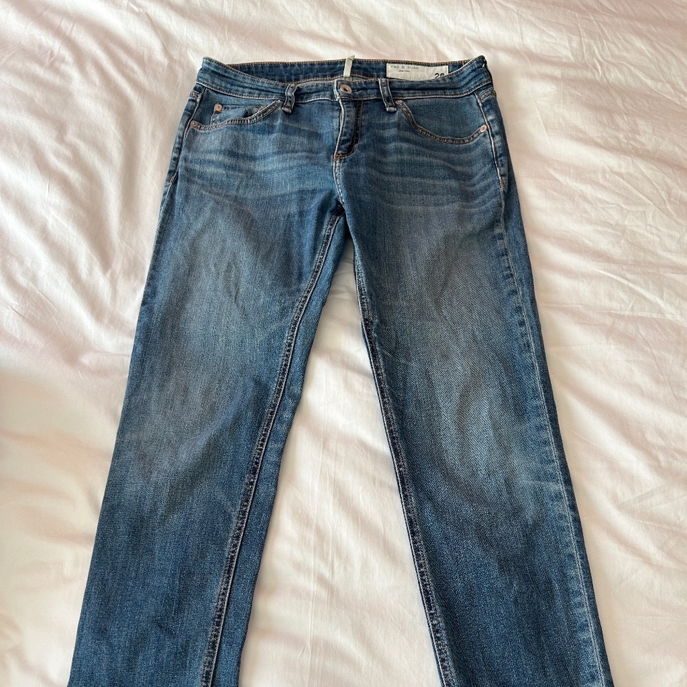 Rag & Bone Dre low-rise slim boyfriend jeans in Bellview vintage wash; size 26